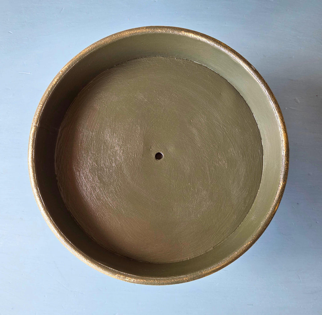 Distressed Deep Green Pedestal Tray: Gold Edge Decorative Display Stand, 10" Round Centerpiece