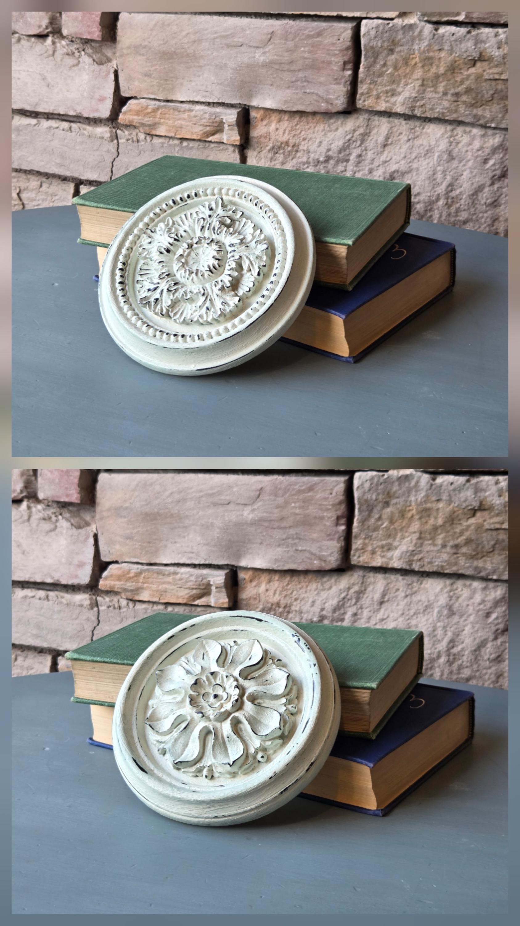 Resin Floral Medallions Set  Wall Ready Vintage Accents